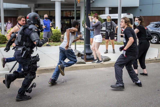 Feds, police giving cover, comfort to deadly White extremist groups