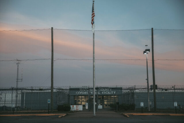 No-Show Prison Workers Cost Mississippi Taxpayers Millions Prisoners, guards face danger from chronic understaffing by MTC