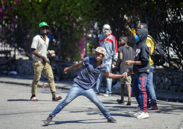 Haiti crisis flares up with constitutional crisis