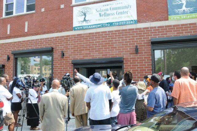 Salaam Community Wellness Center opens in Chicago