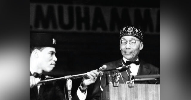 An Invincible Truth. The Impact of the Honorable Elijah Muhammad on America and the World