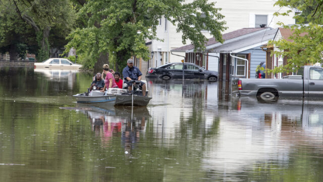 Deadly floods strike Missouri, Kentucky as more rain on horizon
