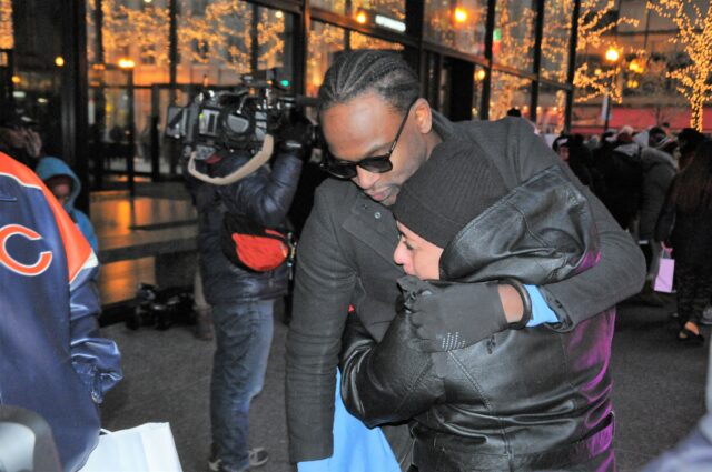 Victims of violence remembered during ‘Never Forget Chicago’ event