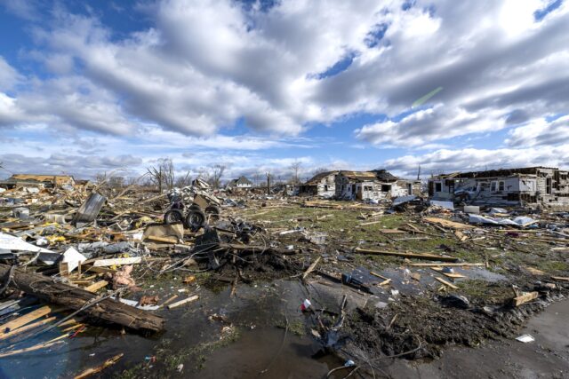Allah’s (God’s) Weapons of Weather South and U.S. slammed by more dangerous storms