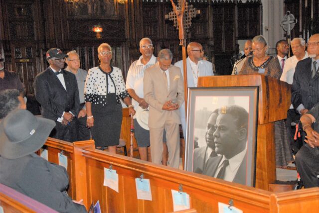 Black police leader, activist Renault Robinson honored at homegoing service
