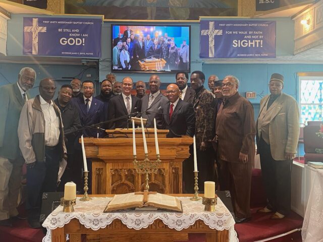 Student Minister Ishmael Muhammad speaks to pastors conference