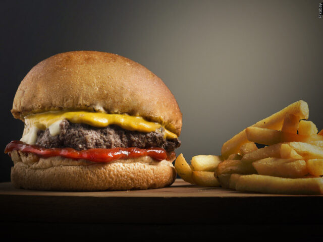 Animal Contraceptive and Antibiotics in Popular Fast Foods, Testing Reveals