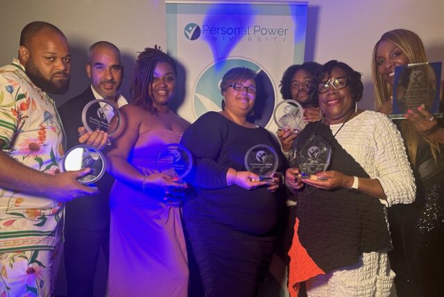 Minister Farrakhan honored with Personal Power University’s Living Legend Award