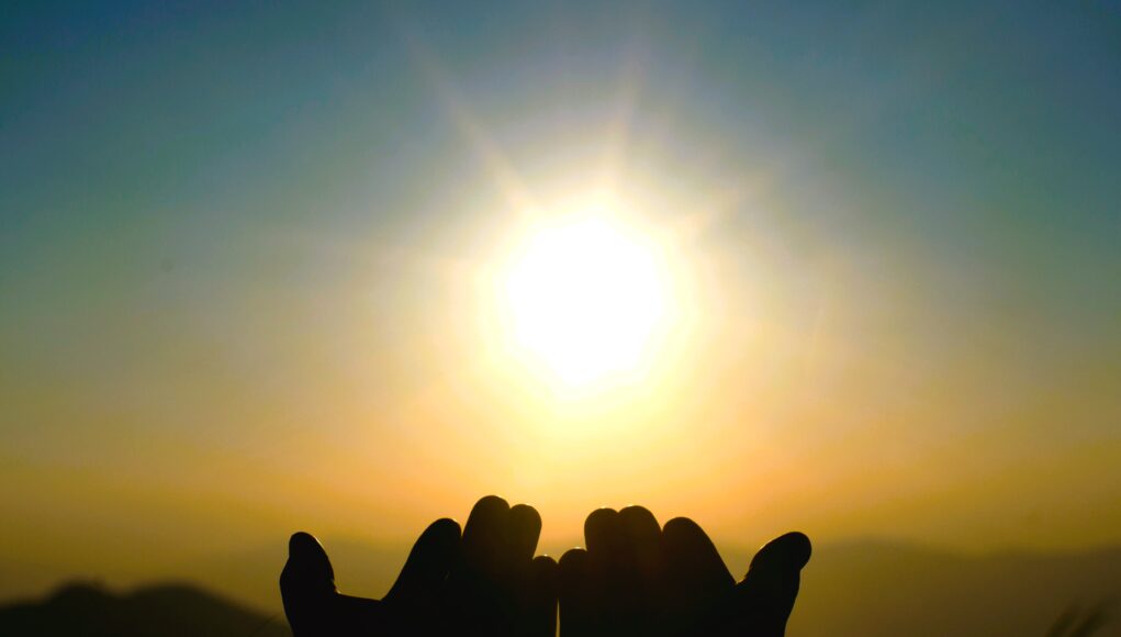 Seek refuge in Allah (God), Lord of the Dawn