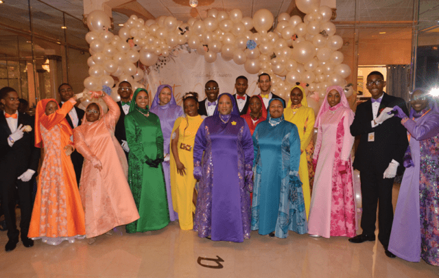 A night of culture, refinement and high civilization