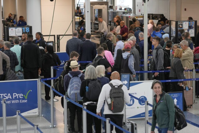 Woes at Newark airport continue with delays, cancellations