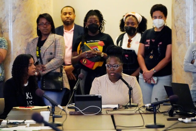 Woman sues Mississippi police over son’s killing