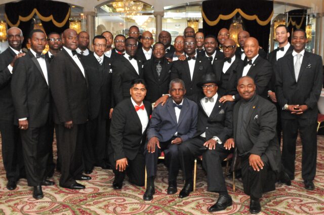 Chicago West Side Study Group hosts black-tie dinner