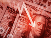 Dollar no longer safe haven, U.S. economic fragilities erode trust in it