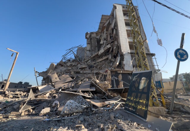 New report accuses Israel of using white phosphorus munitions in Lebanon