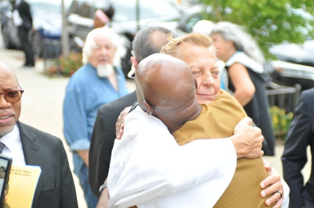 Chicago community, parishioners welcome Father Pfleger home