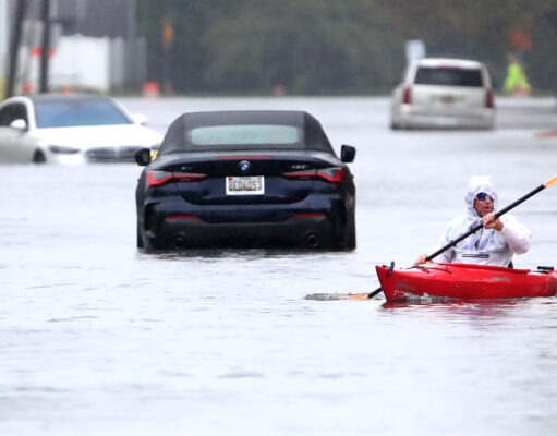 East and West coasts pummeled by latest round of extreme weather